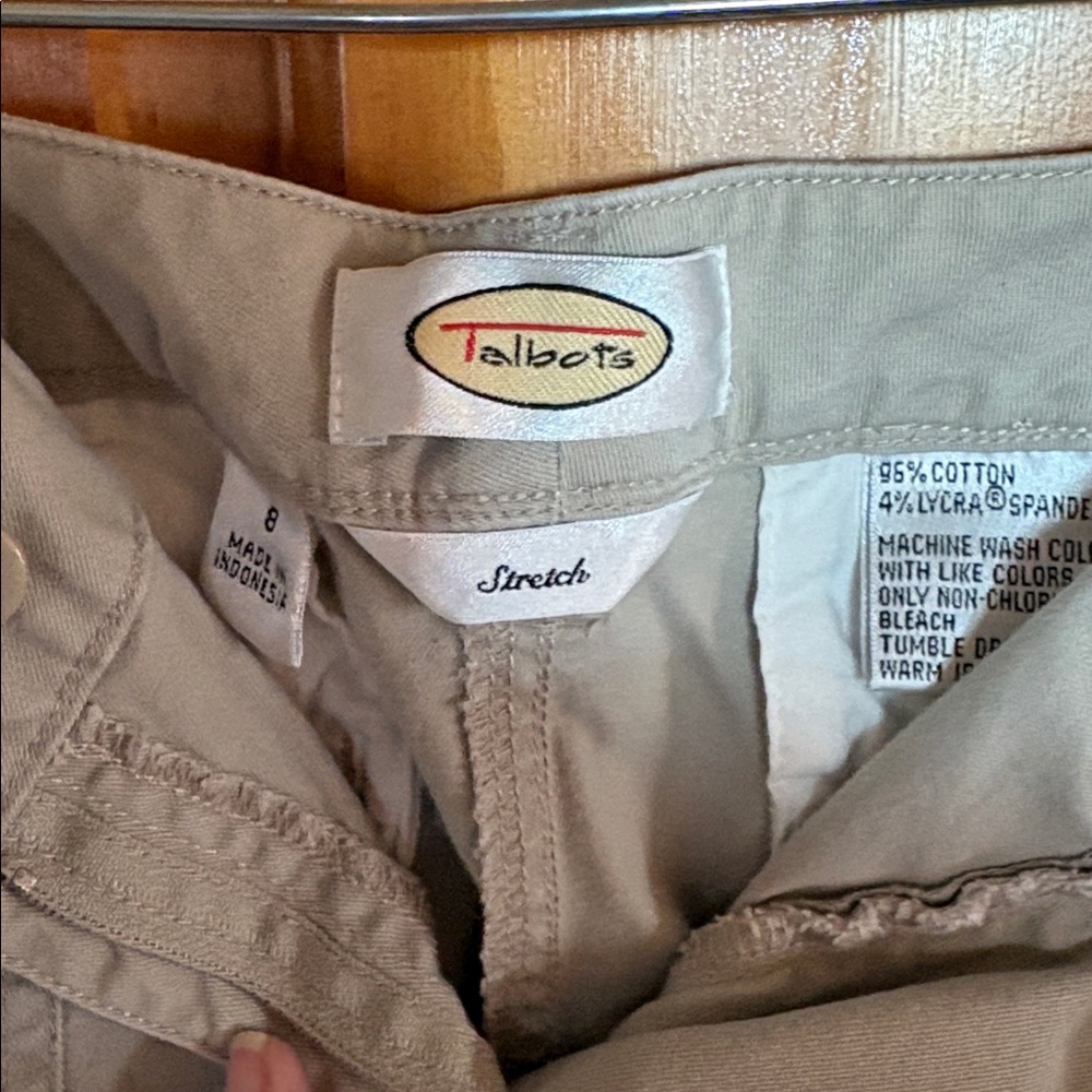 Talbots capris - Picture 2 of 4